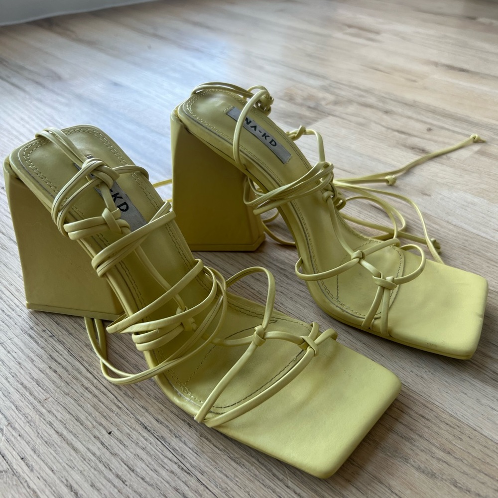 NAKD Lace Up Heels Yellow - Picture 6 of 7